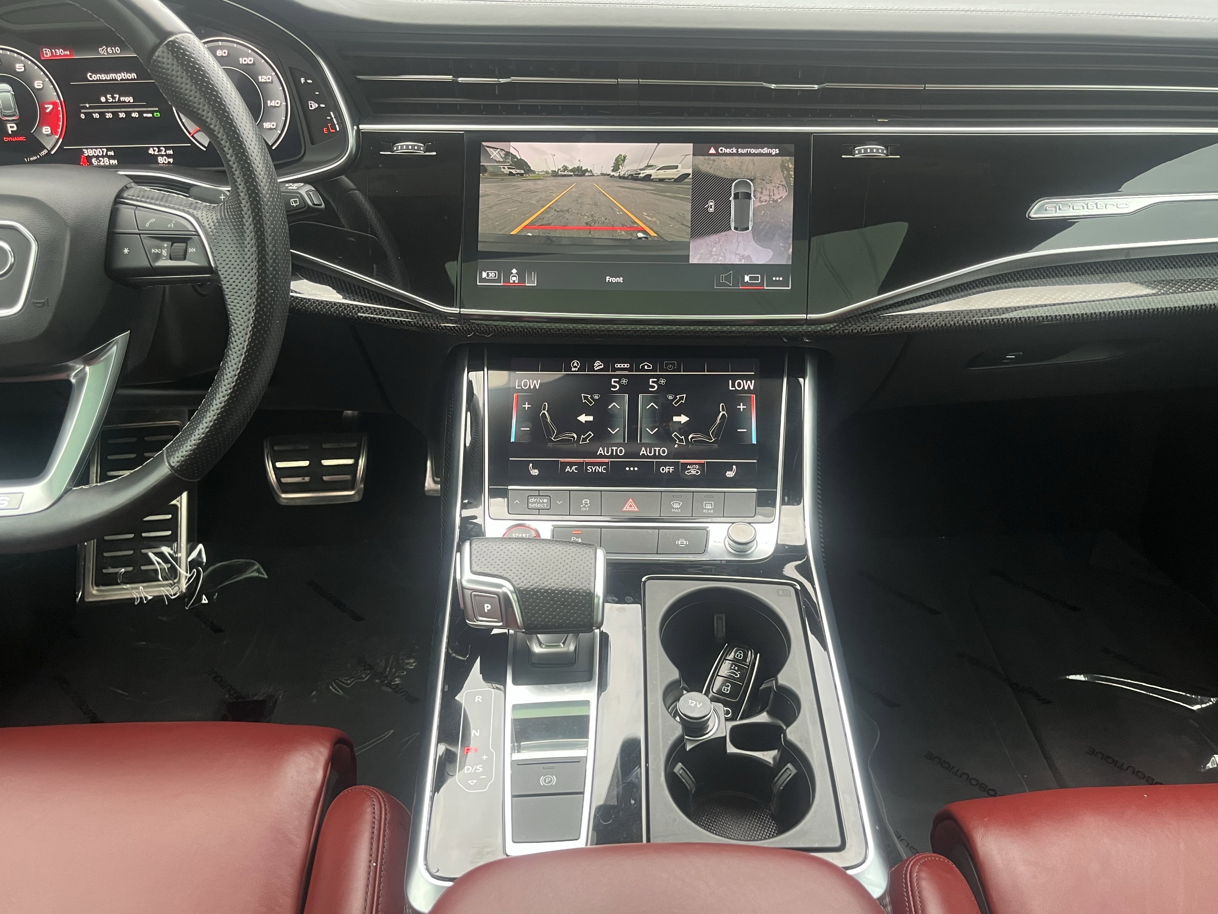Used 2022 Audi SQ8 Premium Plus AWD/4WD image 25