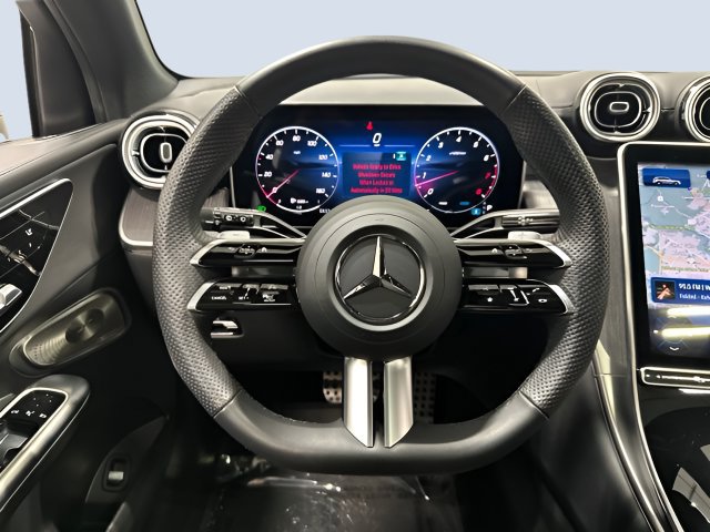 Used 2026 Mercedes-Benz GLC 300 4MATIC image 17