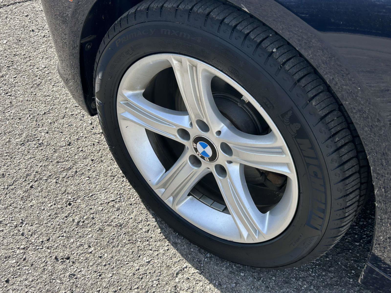 Used 2015 BMW 320i xDrive Sedan image 9