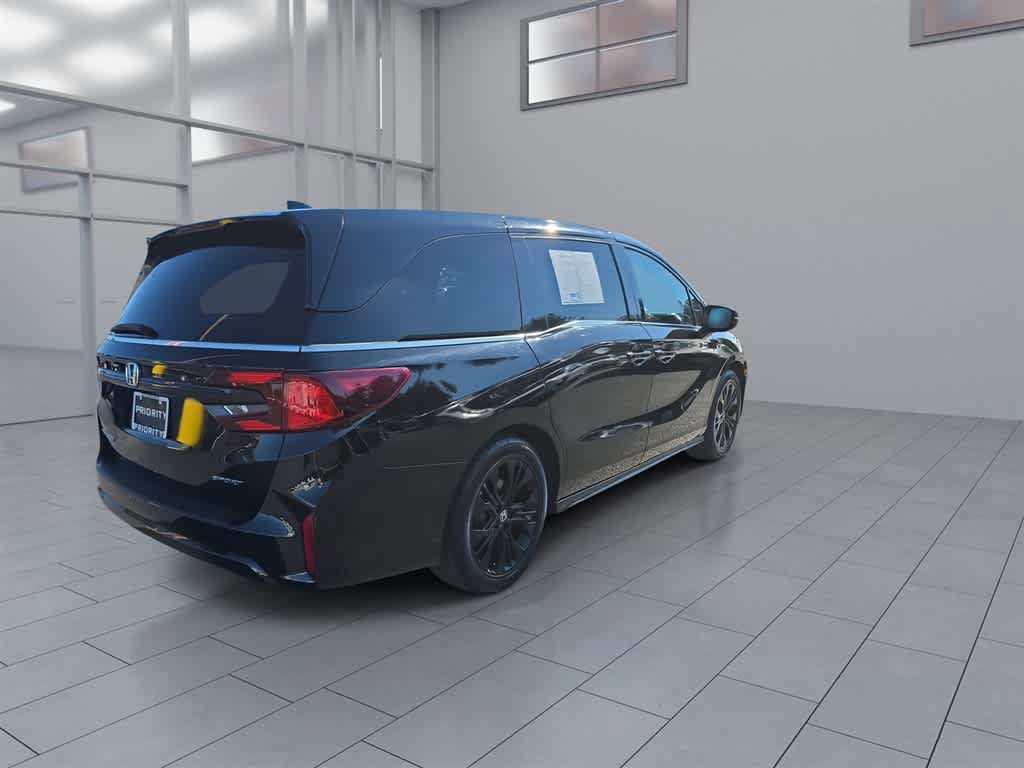 Certified 2025 Honda Odyssey Sport-L image 9