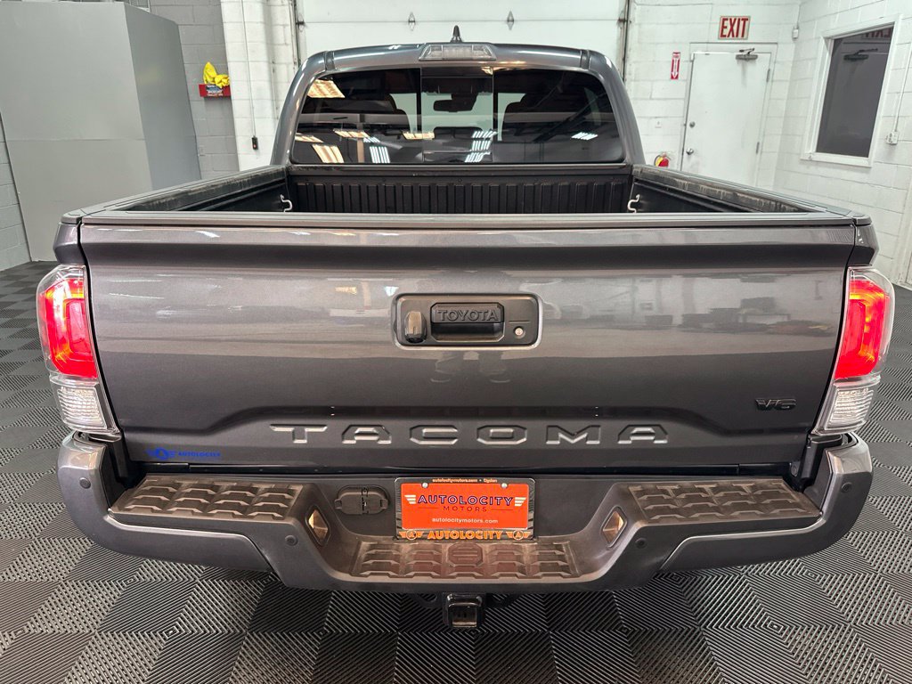 Used 2023 Toyota Tacoma TRD Sport w/ Technology Package AWD/4WD image 8