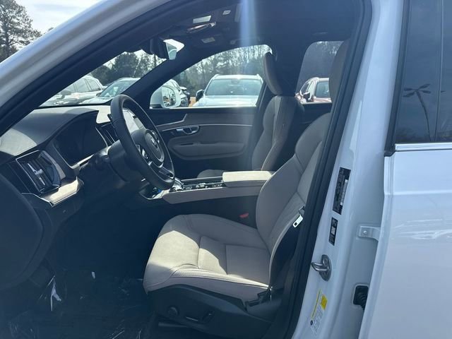 Used 2026 Volvo XC90 B5 Plus image 12