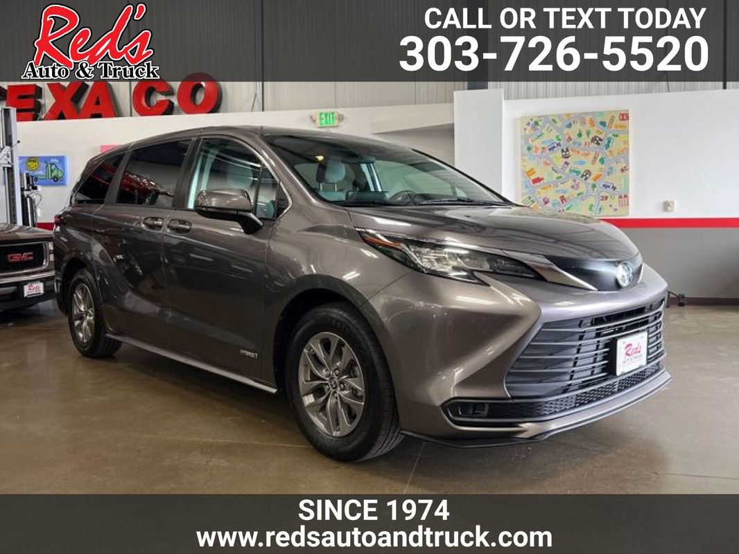 Used 2021 Toyota Sienna LE