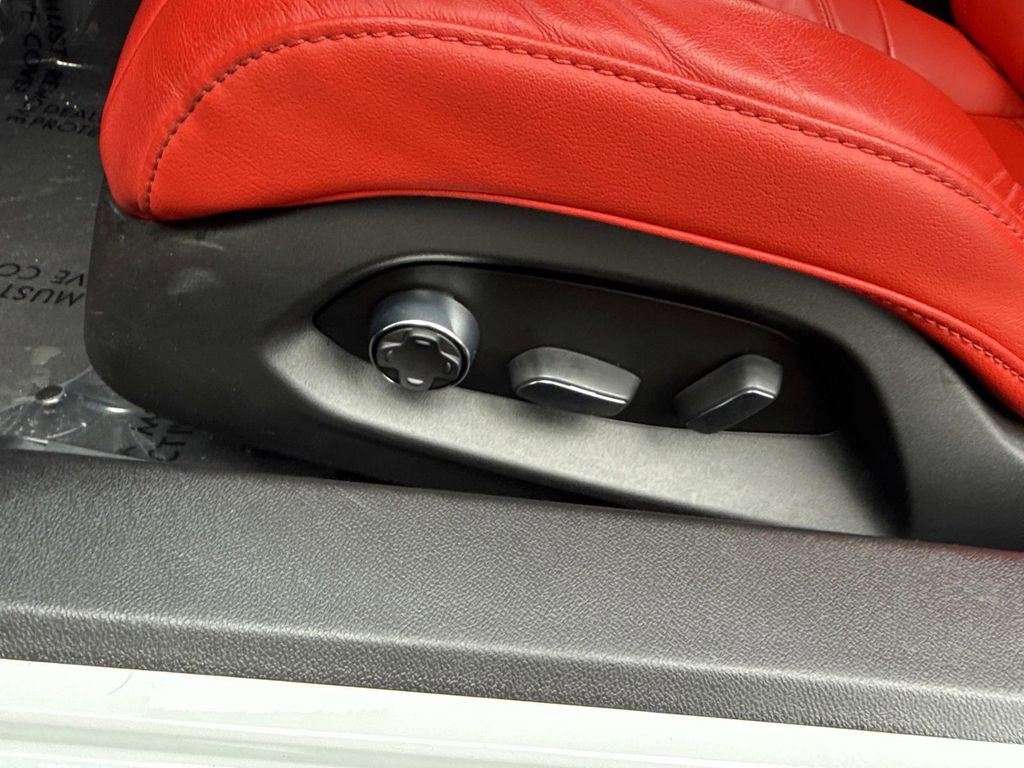 Used 2024 Chevrolet Corvette Stingray Preferred Cpe w/ Z51 Performance Package image 23