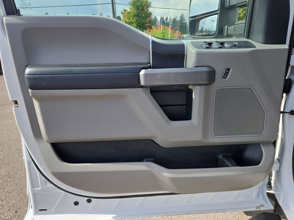 Used 2019 Ford F550 4x4 Crew Cab Super Duty image 12
