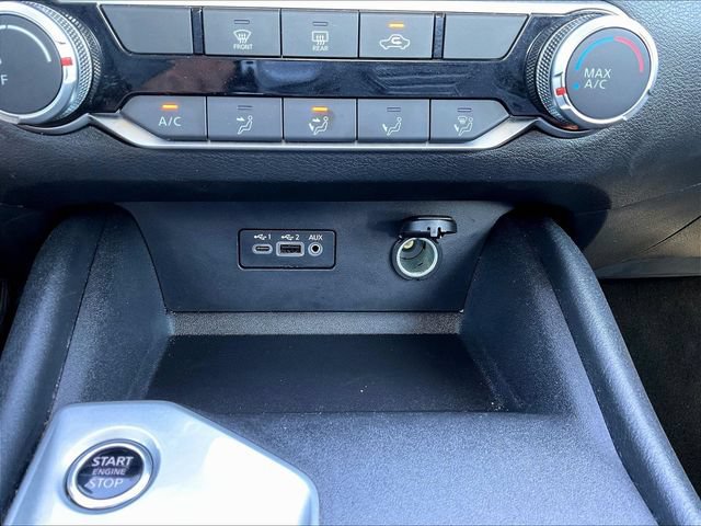Used 2025 Nissan Altima 2.5 SV FWD image 17