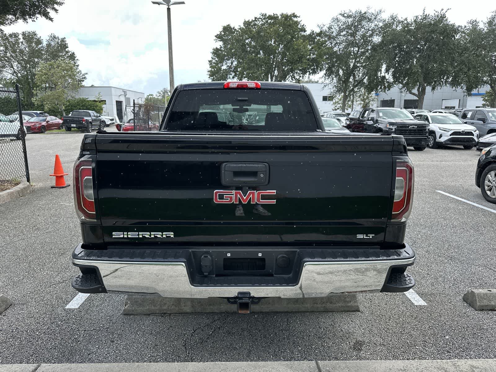 Used 2018 GMC Sierra 1500 SLT w/ SLT Premium Package RWD image 7