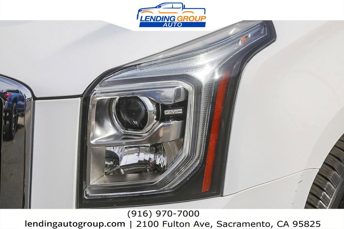 Used 2017 GMC Yukon SLT image 7