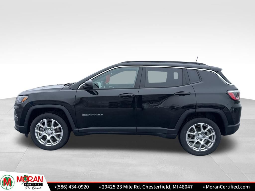 Used 2023 Jeep Compass Latitude video 2