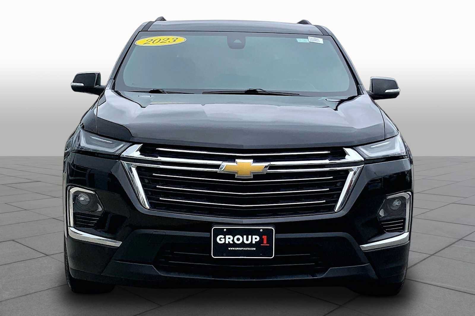 Used 2023 Chevrolet Traverse LT AWD/4WD image 4