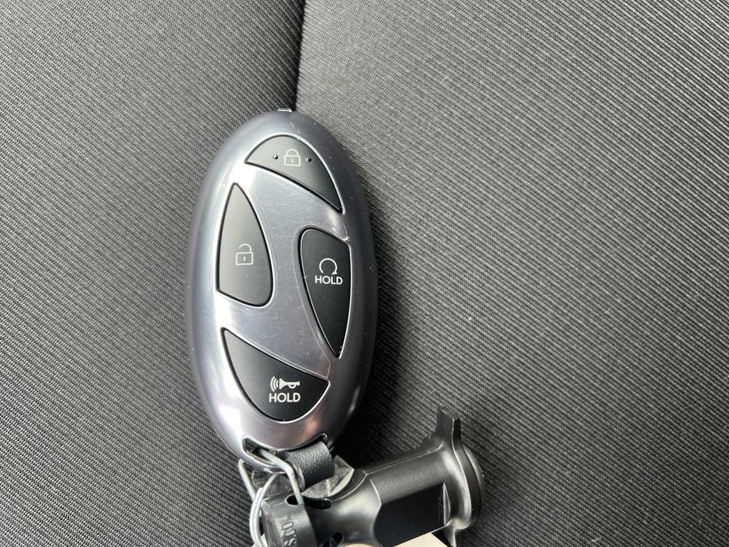 Certified 2025 Hyundai Tucson SEL FWD image 17