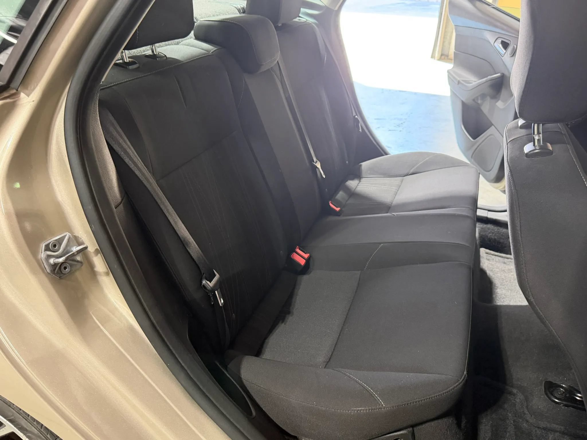 Used 2017 Ford Focus SEL w/ Interior Protection Package FWD image 11