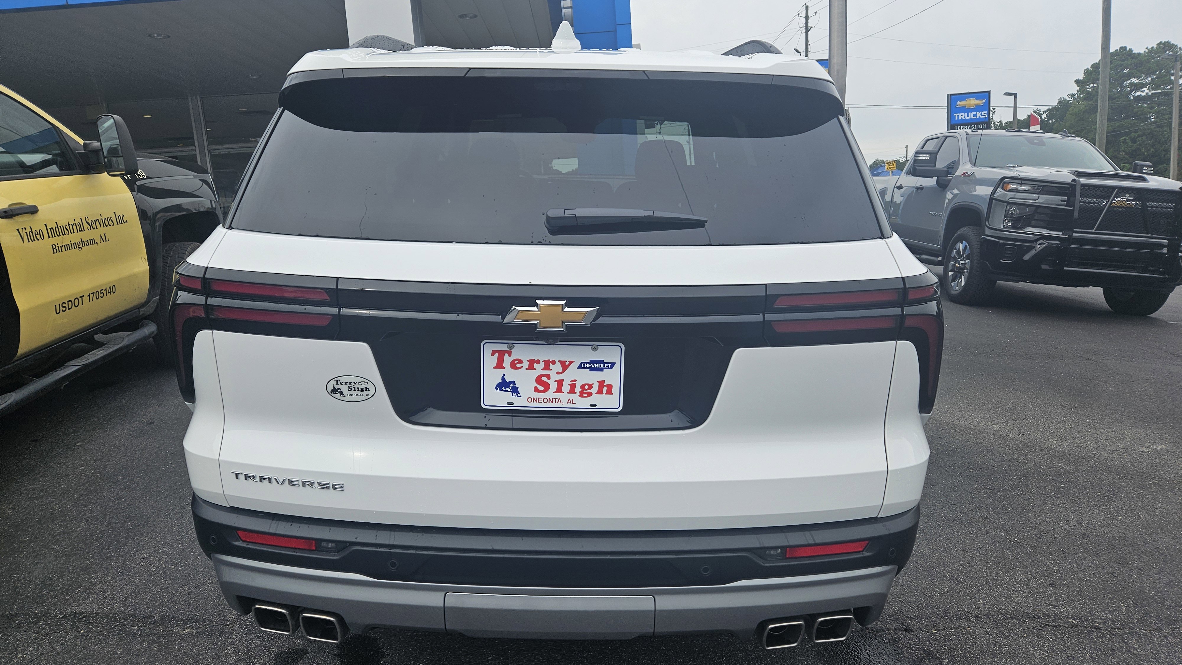 New 2026 Chevrolet Traverse LT w/ Driver Confidence Package image 6