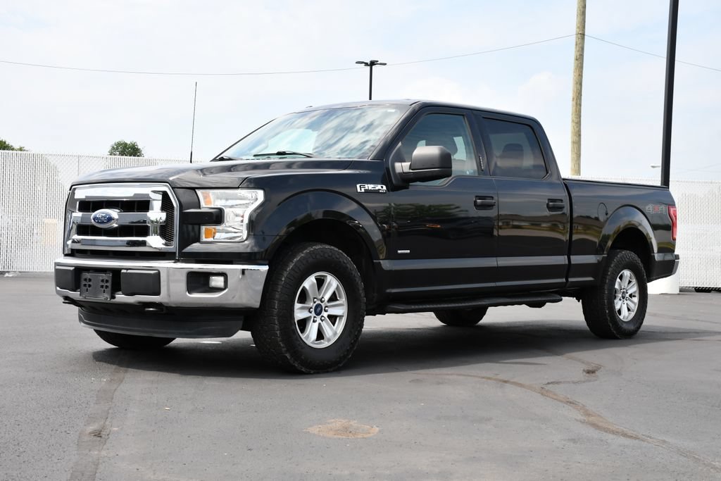 Used 2015 Ford F150 XLT w/ Trailer Tow Package AWD/4WD image 3
