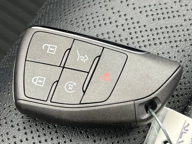 New 2027 Chevrolet Equinox RS w/ Safety and Technology Package AWD/4WD image 33