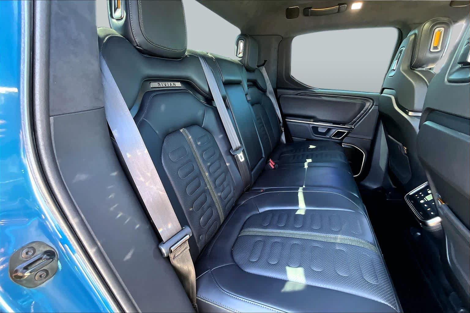 Used 2023 Rivian R1T Adventure AWD/4WD image 19