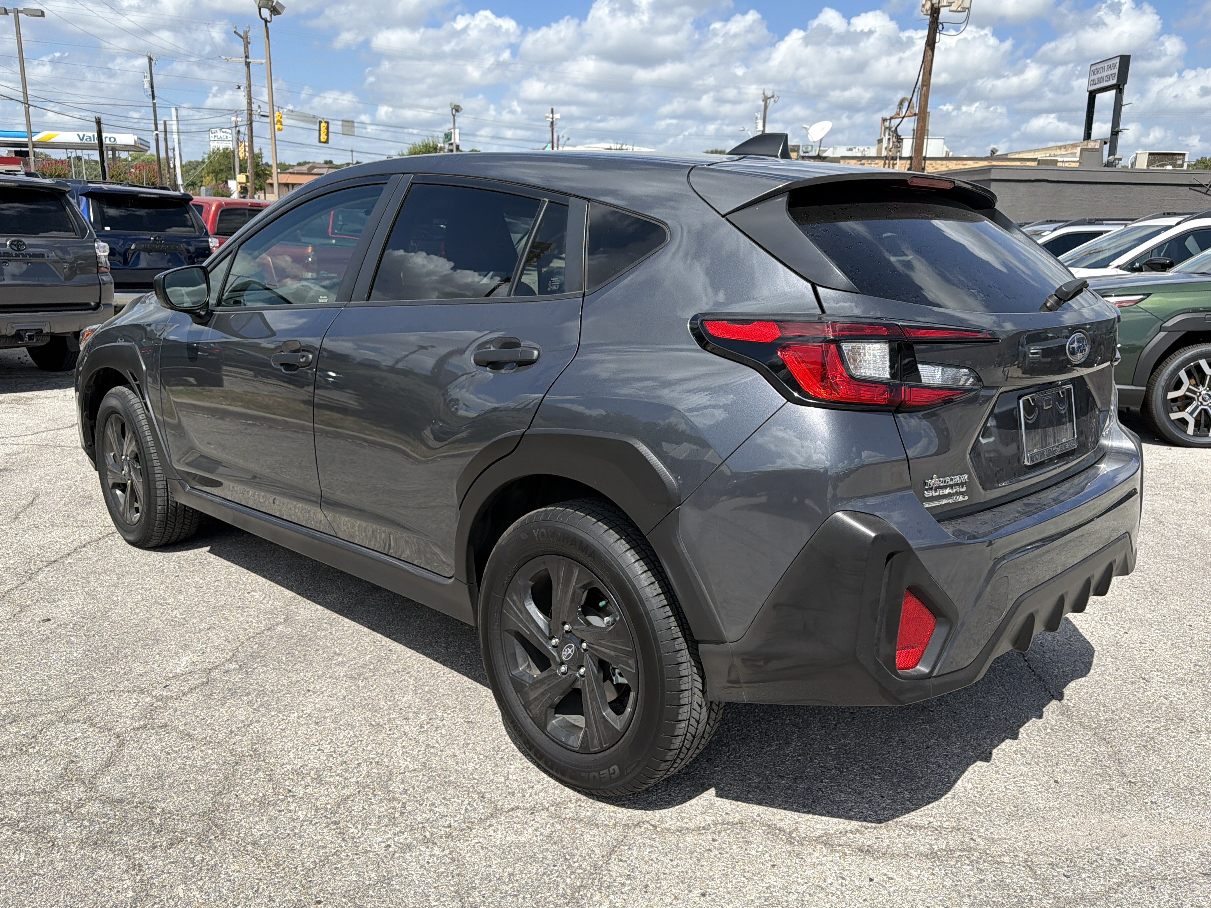 Used 2024 Subaru Crosstrek 2.0i AWD/4WD image 5