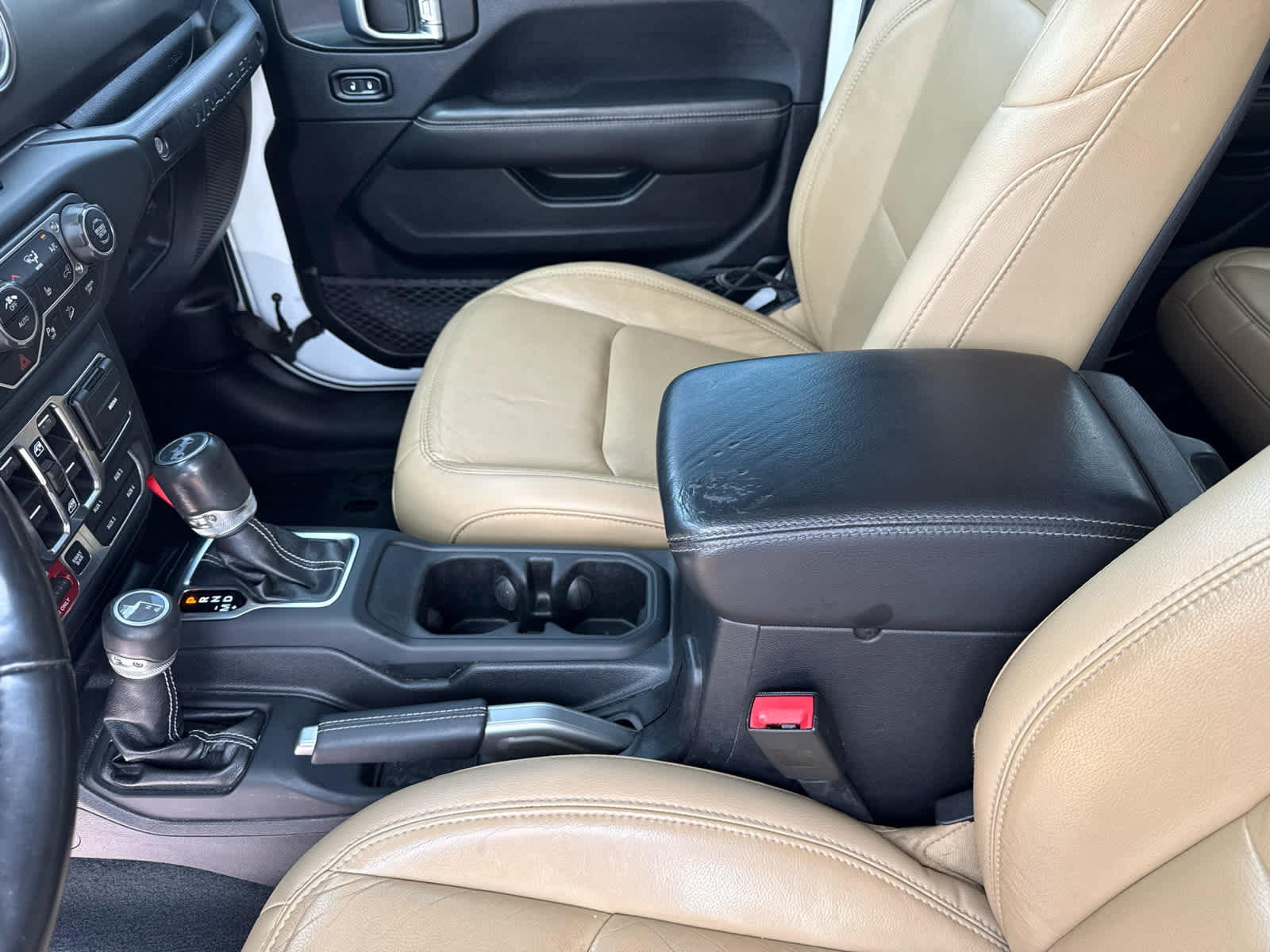 Used 2019 Jeep Wrangler Unlimited Rubicon AWD/4WD image 19
