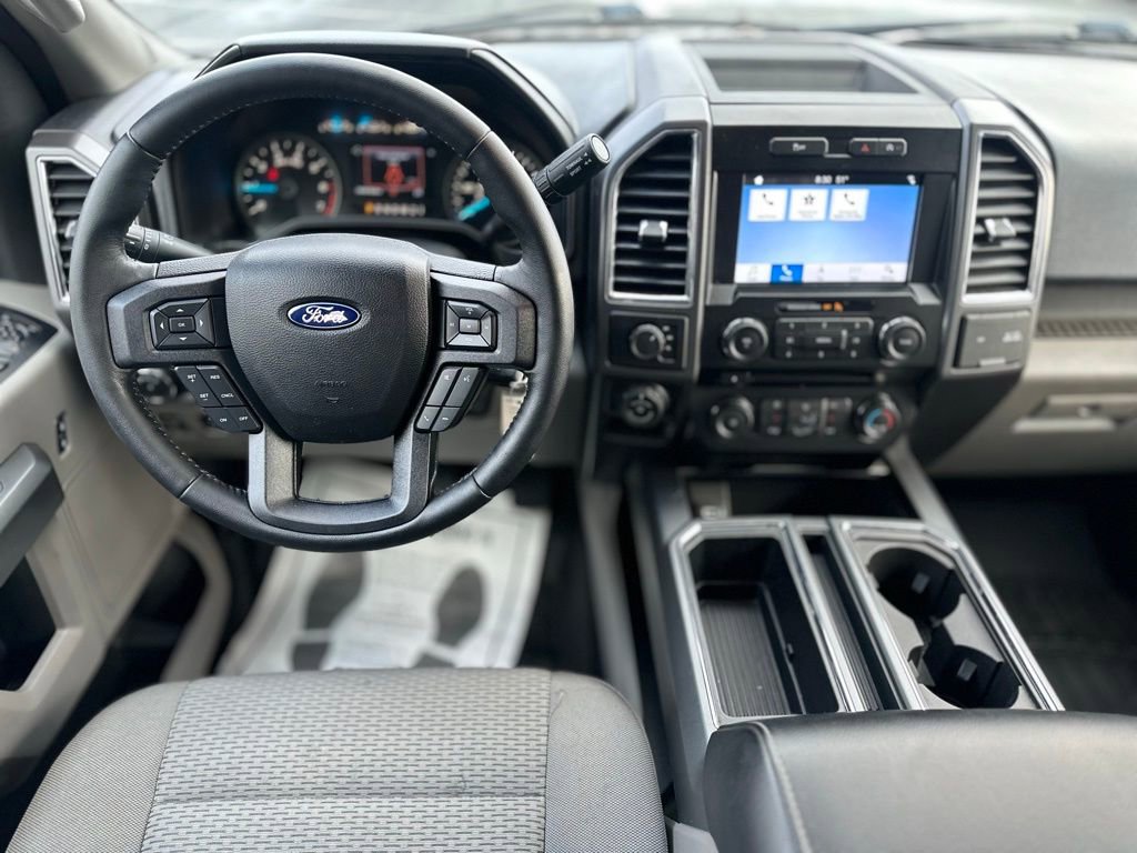 Used 2017 Ford F150 XLT w/ Equipment Group 302A Luxury image 10