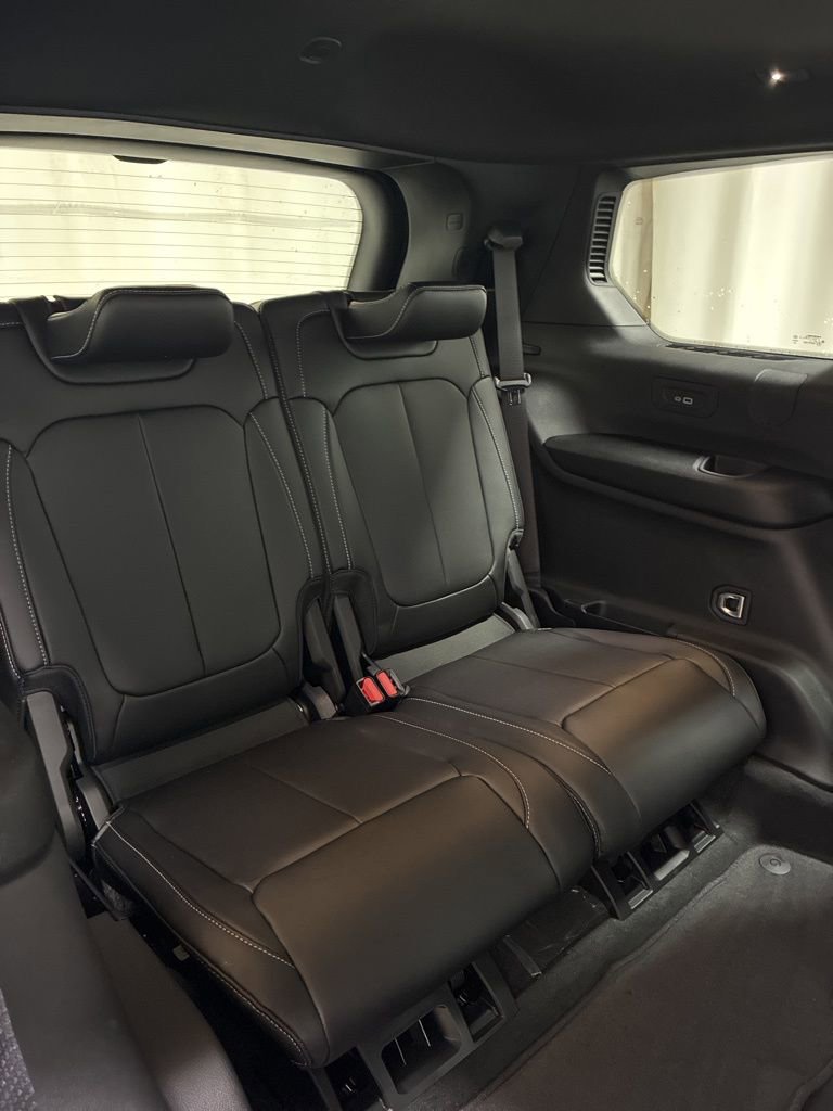 New 2026 Jeep Grand Cherokee L Limited image 28