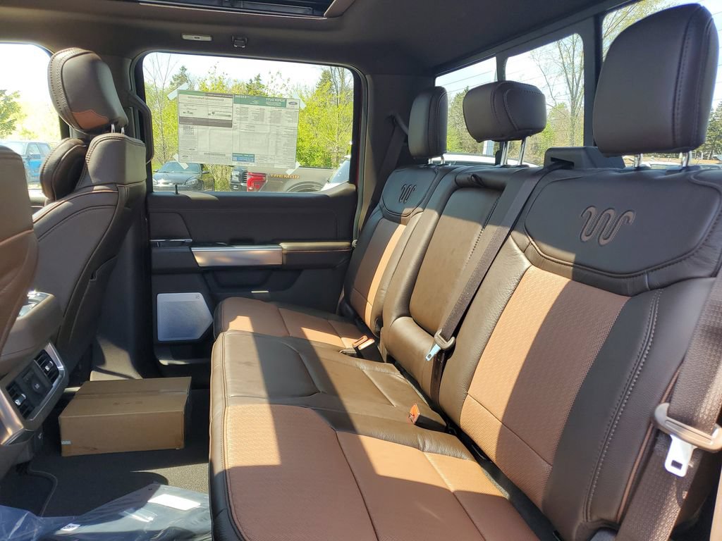 New 2026 Ford F250 King Ranch w/ Chrome Package AWD/4WD image 32