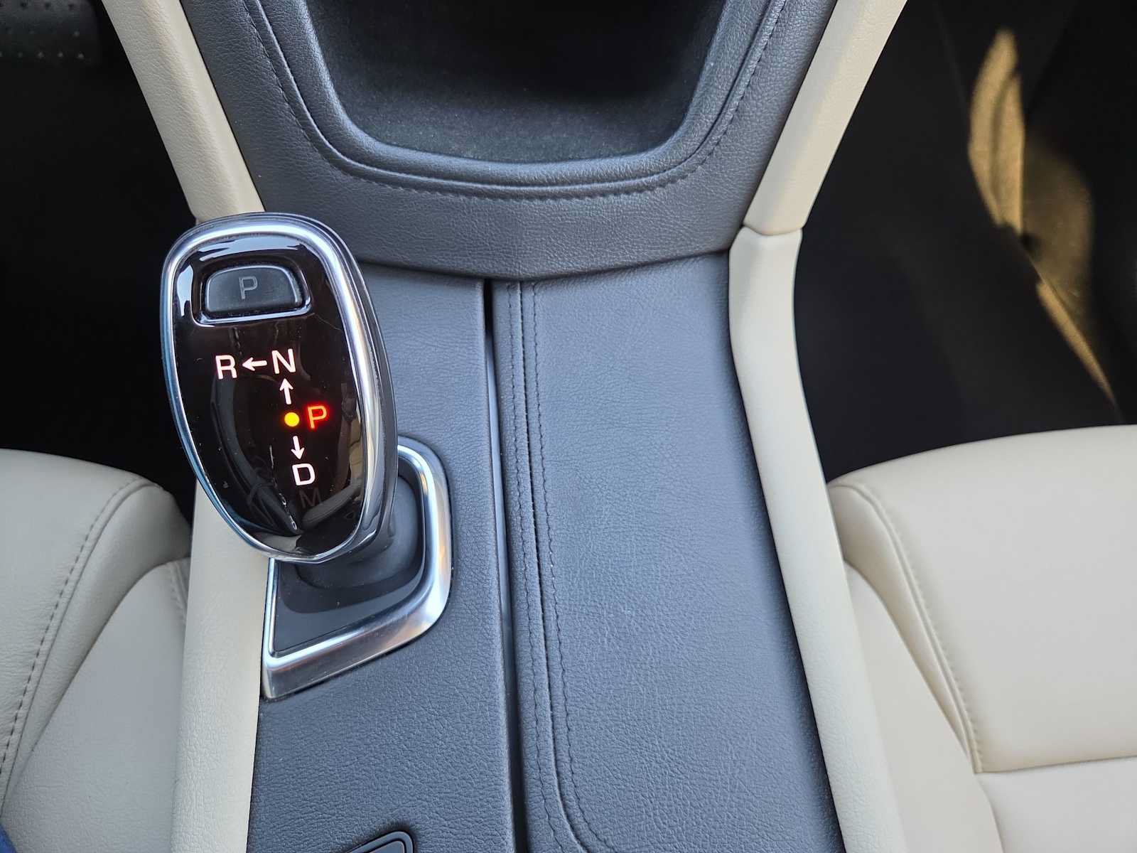 Used 2019 Cadillac XT5 AWD image 11