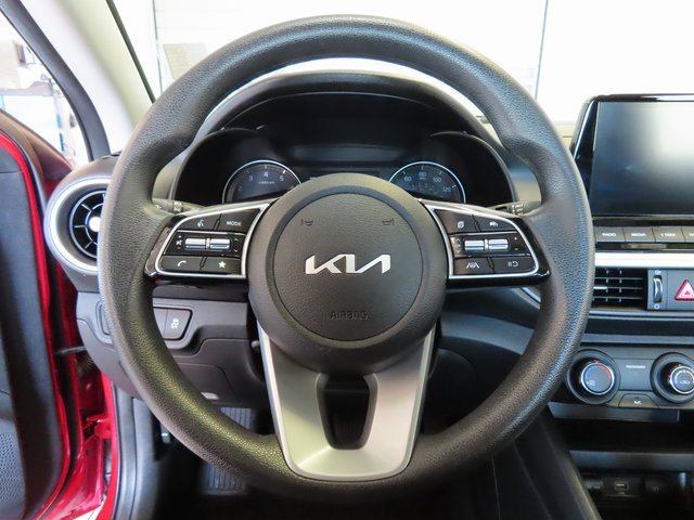 Used 2024 Kia Forte LXS image 8