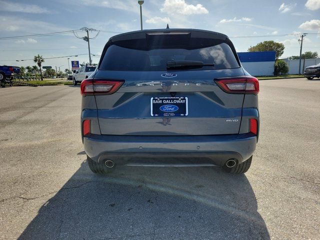 Certified 2023 Ford Escape ST-Line Elite w/ Premium Technology Package image 5