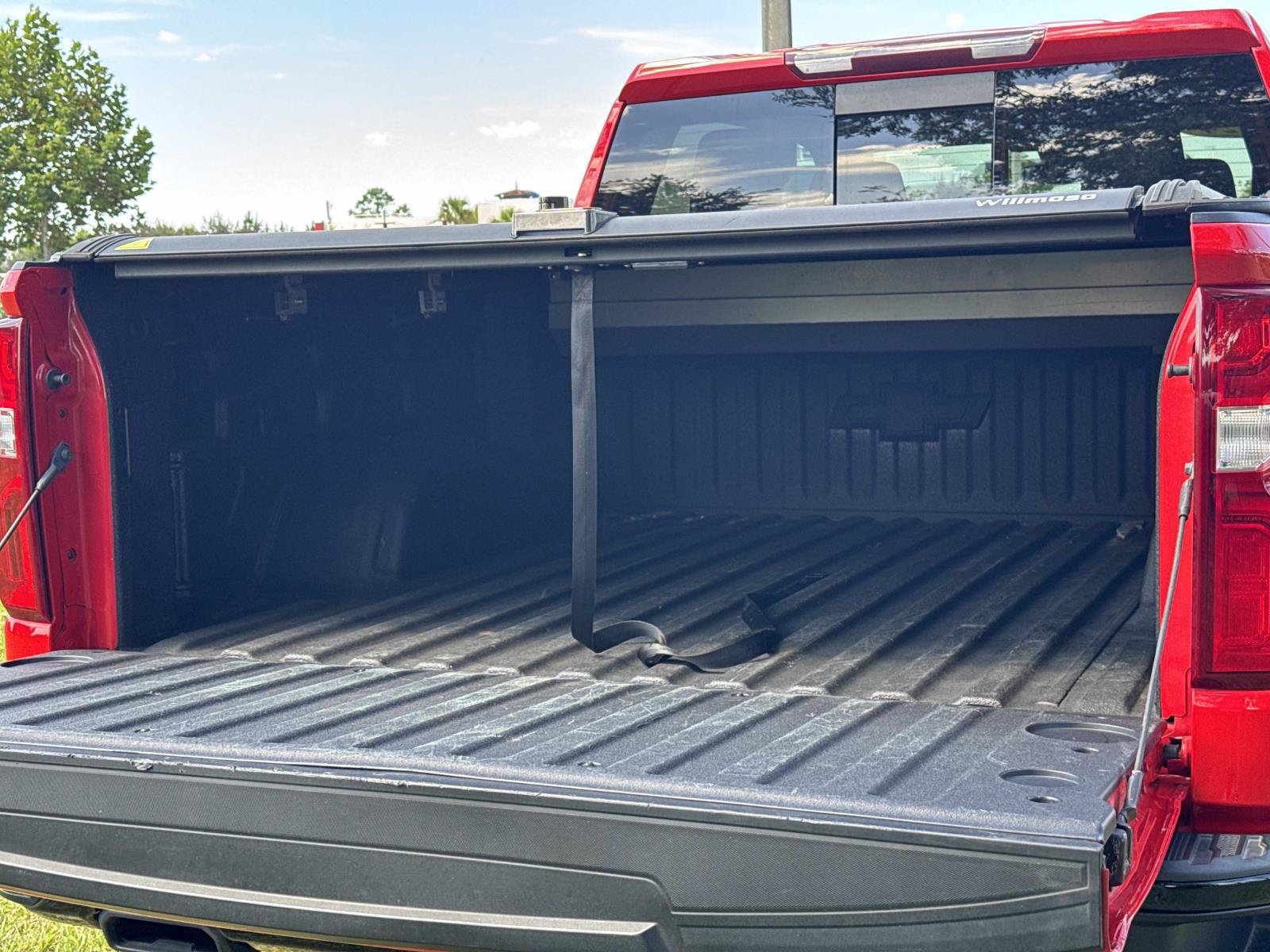 Used 2024 Chevrolet Silverado 1500 LT Trail Boss w/ Convenience Package II AWD/4WD image 29