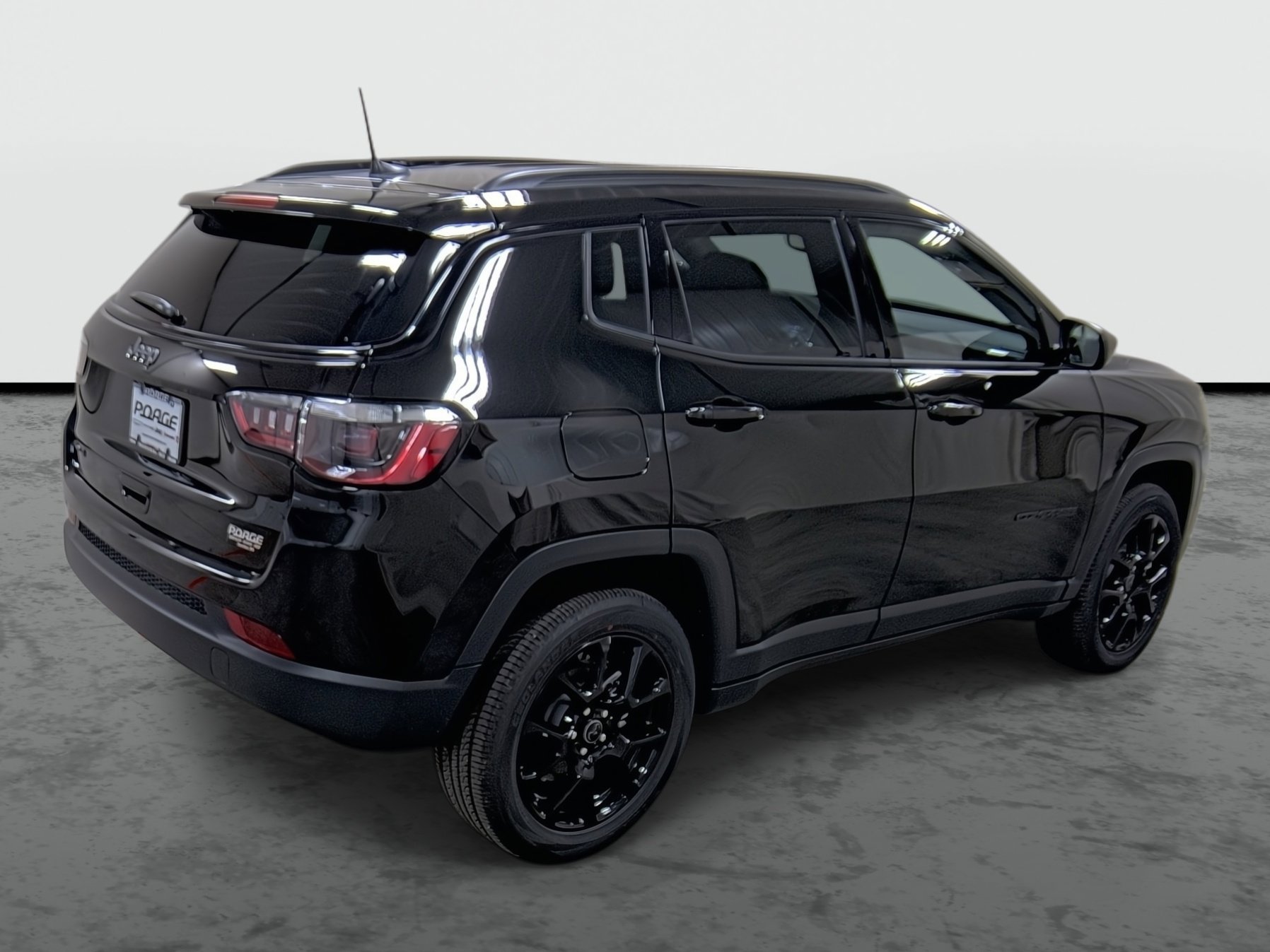 New 2026 Jeep Compass Latitude image 4