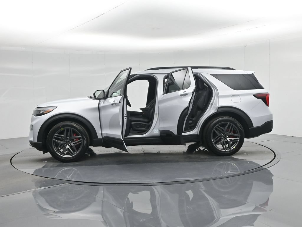 New 2026 Ford Explorer ST w/ Sun And Sound Package AWD/4WD image 37