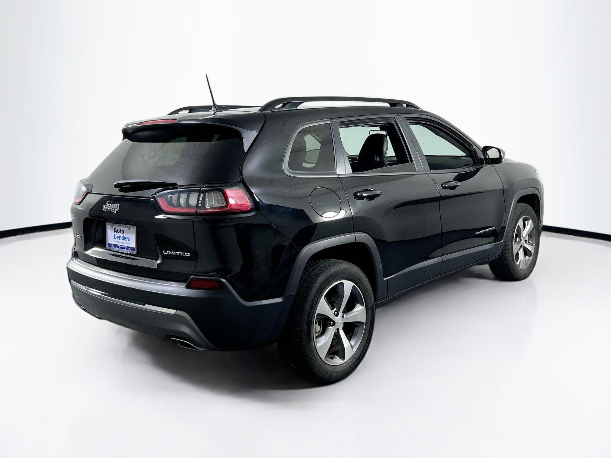 Used 2022 Jeep Cherokee Limited image 5