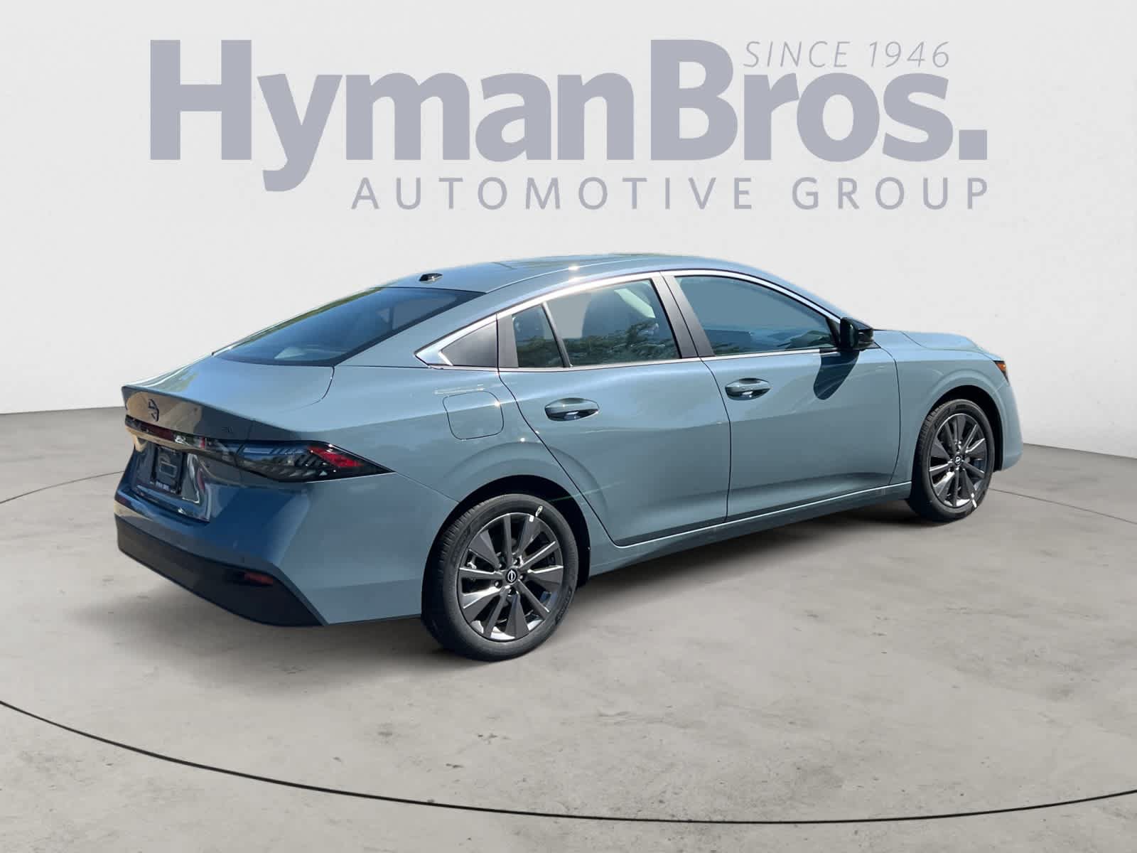 New 2026 Nissan Sentra SL w/ Floor Mat Package FWD image 3