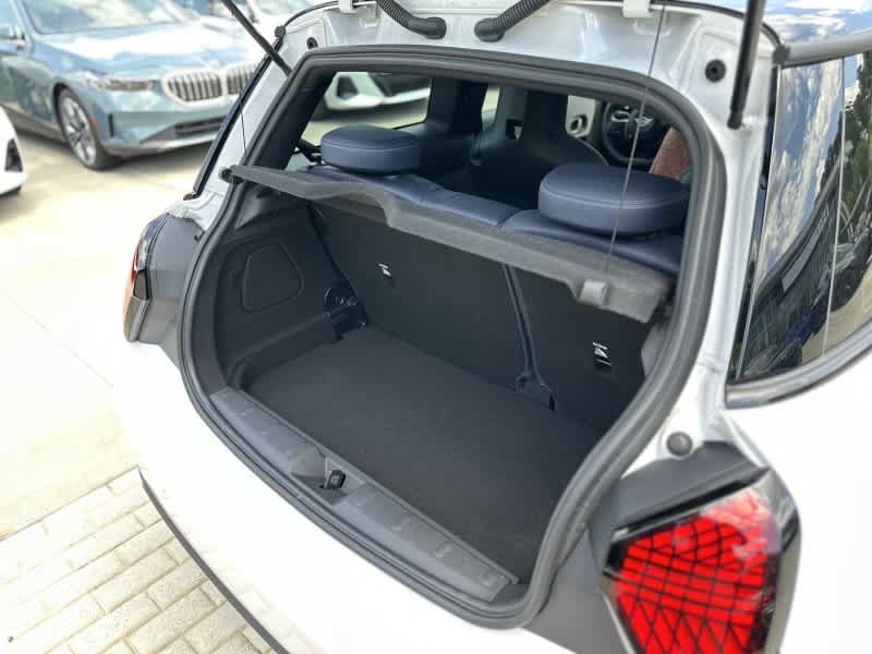 Used 2025 MINI Cooper S FWD image 11