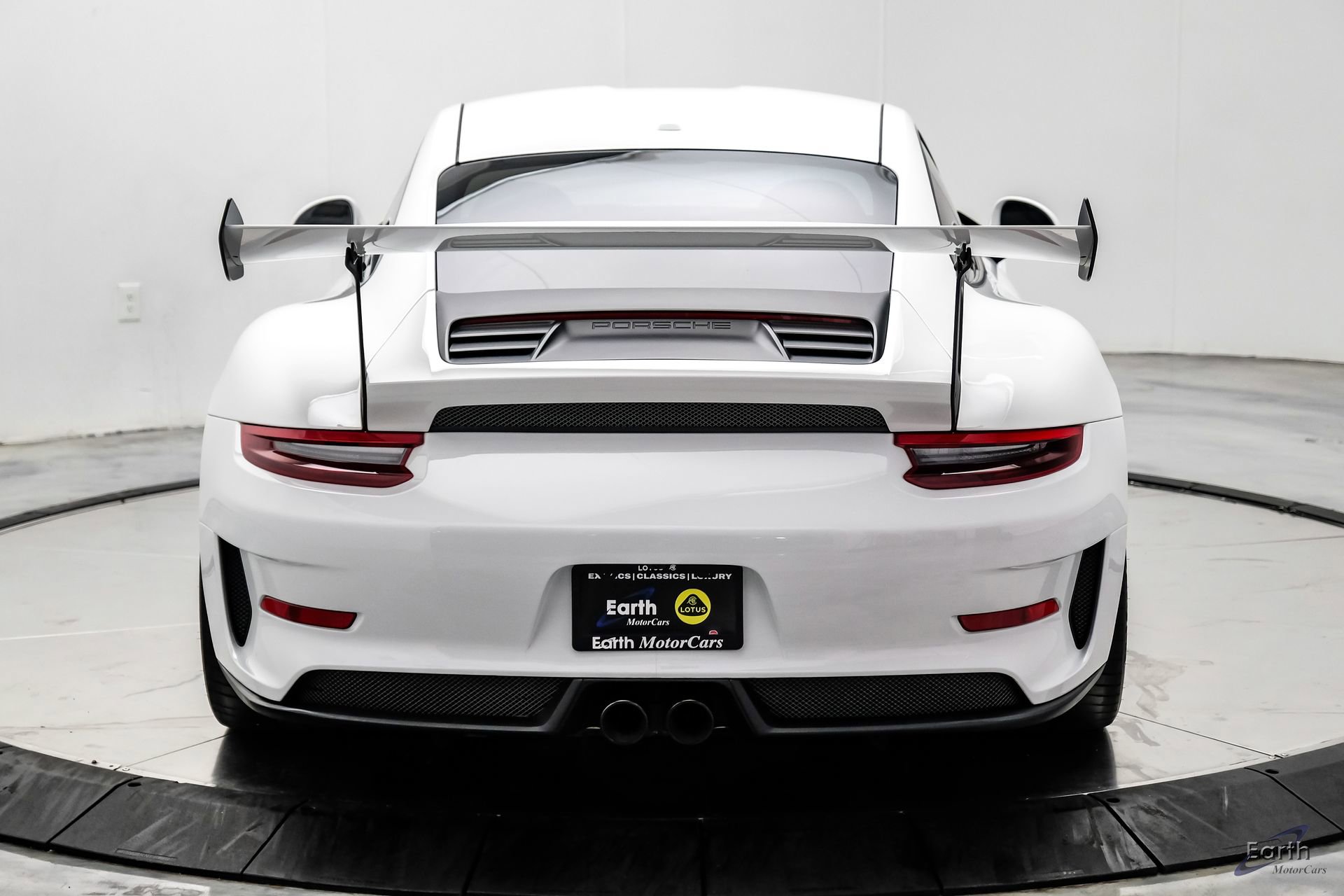 Used 2019 Porsche 911 GT3 RS RWD image 16