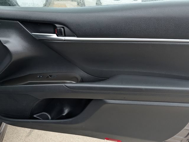 Used 2023 Toyota Camry SE FWD image 31
