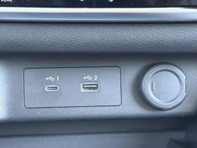 Certified 2023 Nissan Rogue SV AWD/4WD image 6