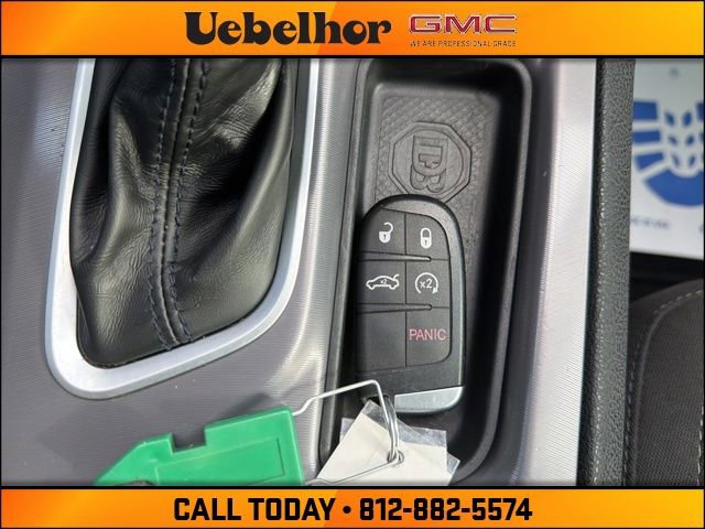 Used 2022 Dodge Charger SXT image 30