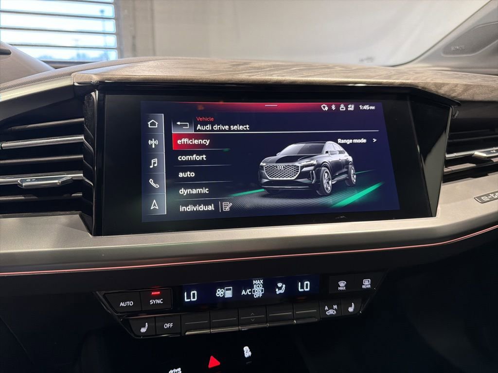 Used 2022 Audi Q4 e-tron Prestige image 19