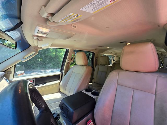 Used 2015 Ford Expedition EL XLT w/ Equipment Group 202A RWD image 15