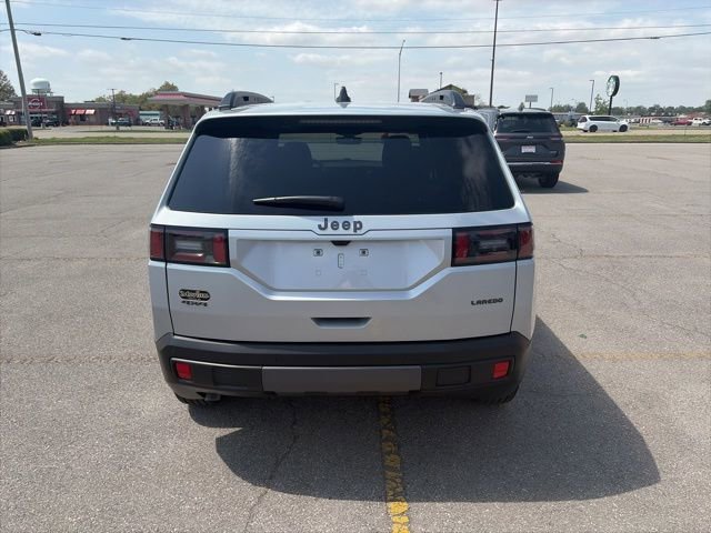 New 2026 Jeep Cherokee Laredo image 5