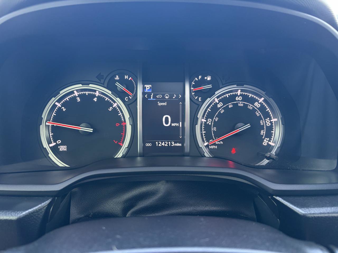 Used 2020 Toyota 4Runner TRD Off-Road Premium w/ Moonroof Package AWD/4WD image 15