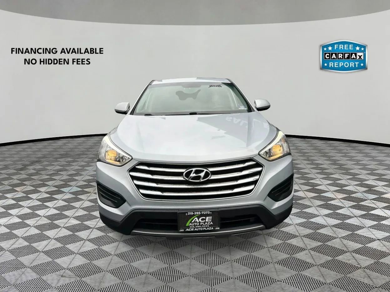 Used 2013 Hyundai Santa Fe GLS image 3
