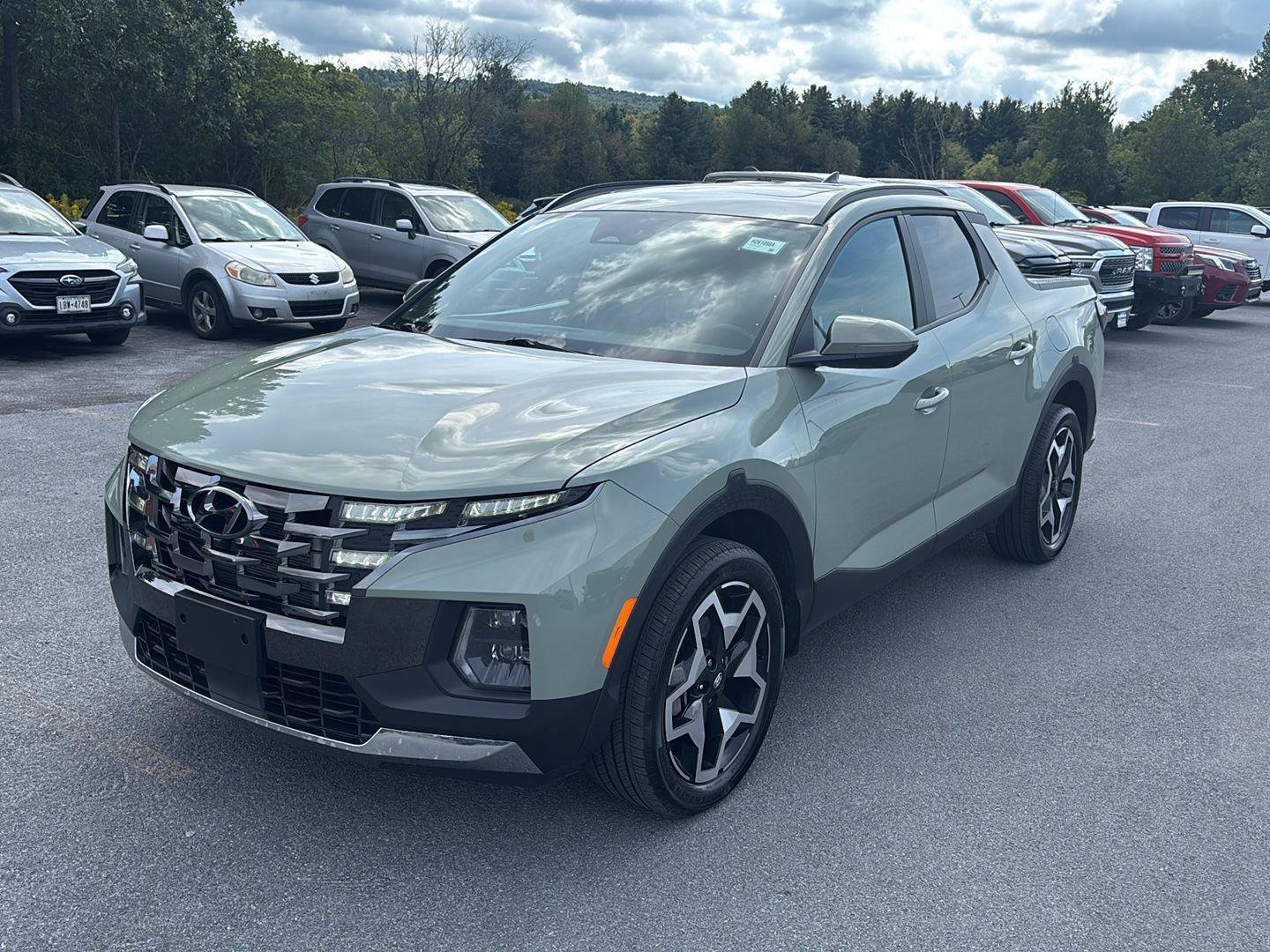 Used 2024 Hyundai Santa Cruz Limited AWD/4WD image 7