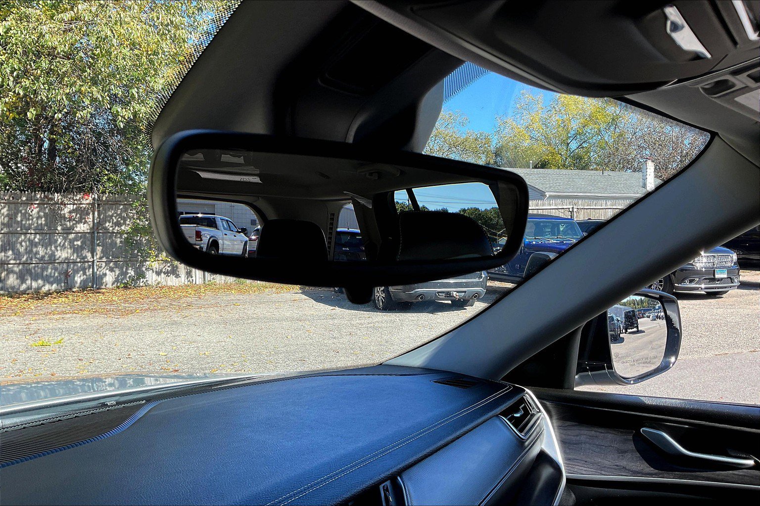 Certified 2023 Jeep Grand Cherokee Limited image 31