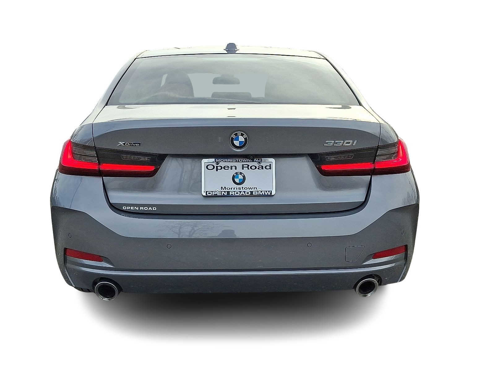 Certified 2023 BMW 330i xDrive Sedan w/ Premium Package image 5