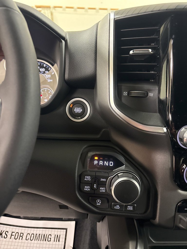 New 2026 RAM 1500 4x4 Crew Cab image 13