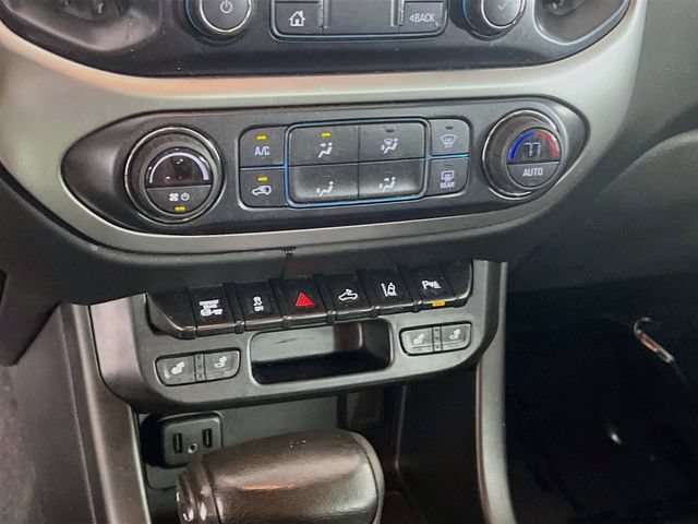Used 2020 Chevrolet Colorado LT w/ Luxury Package AWD/4WD image 15