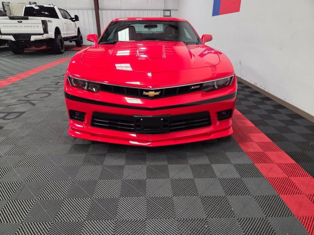 Used 2015 Chevrolet Camaro SS w/ Commemorative Special Edition RWD image 16