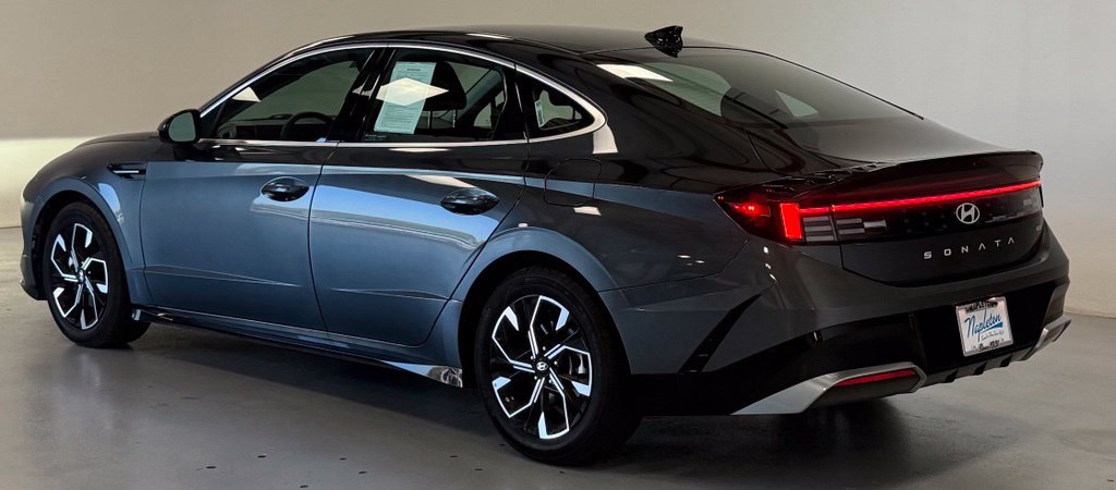 Certified 2024 Hyundai Sonata SEL AWD/4WD image 4